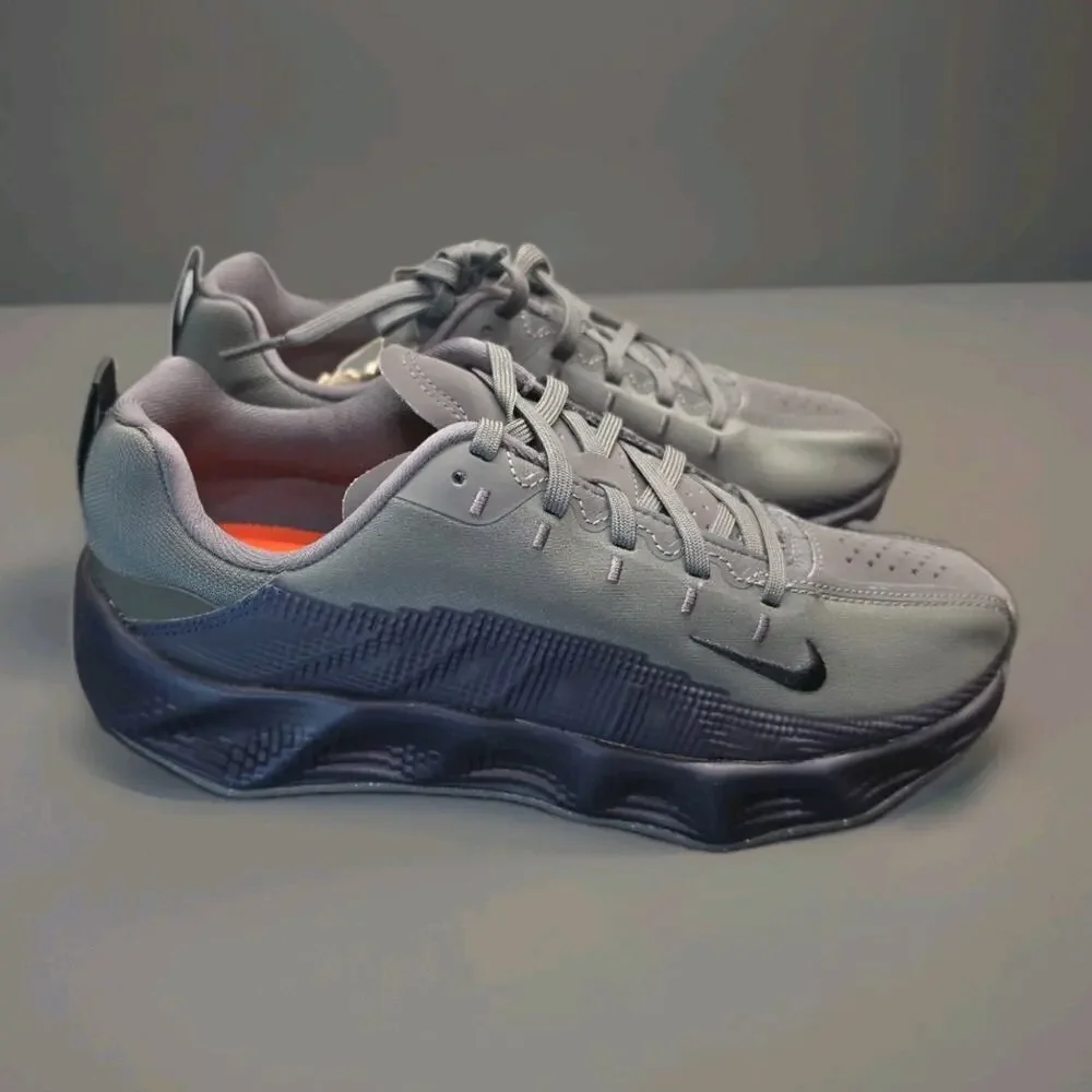 Size 6.5Y Women Nike Ava Rover HF6331 006